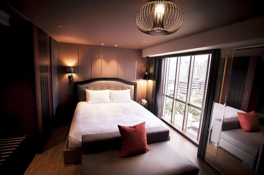 Royal Group Hotel Minghua Branch Kaohsiung Extérieur photo