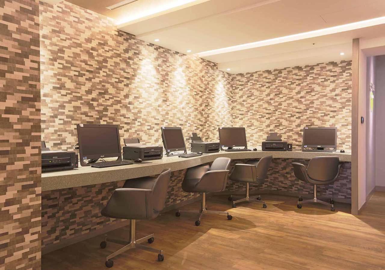 Royal Group Hotel Minghua Branch Kaohsiung Extérieur photo